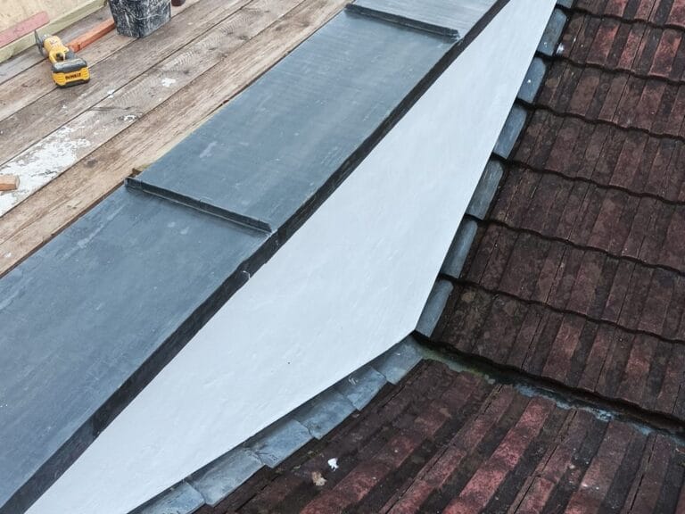 roof lead on coping stones